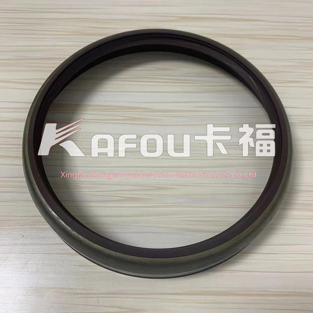 Volvo hub oil seal
1610765
1591903
6884308
944666